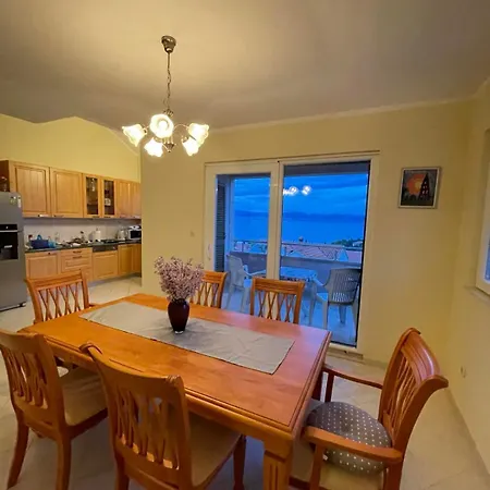 Regal Residency Apartment Supetar