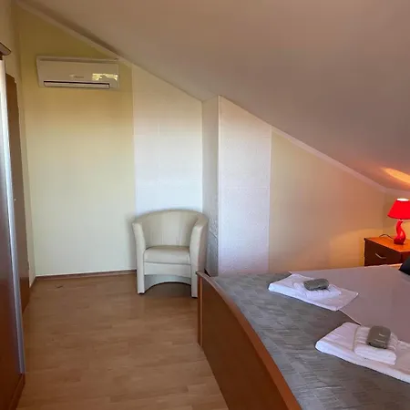 Regal Residency Apartment Supetar